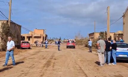 Maltempo in Sicilia, strade come fiumi a Lipari. Nel Trapanese al via i primi ripristini a cabine e quadri elettrici dopo la tromba d&rsquo;aria