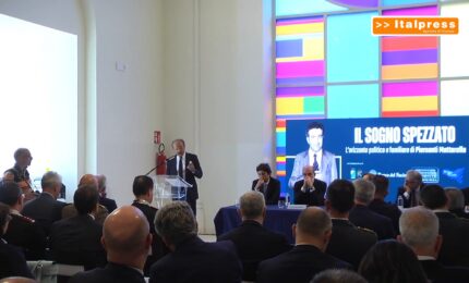 La mostra su Piersanti Mattarella arriva all&rsquo;Aquila con Banca del Fucino