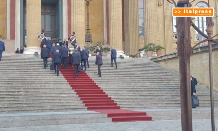 Mattarella arriva al teatro Massimo di Palermo per proiezione film Biagio Conte