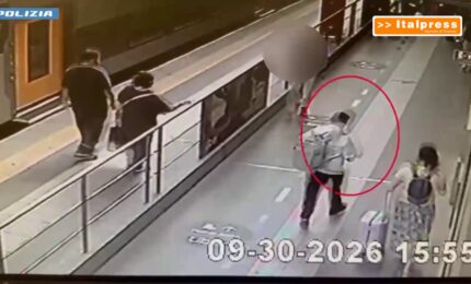 Truffa e aggredisce coppia anziani a Novara e fugge in treno, arrestato